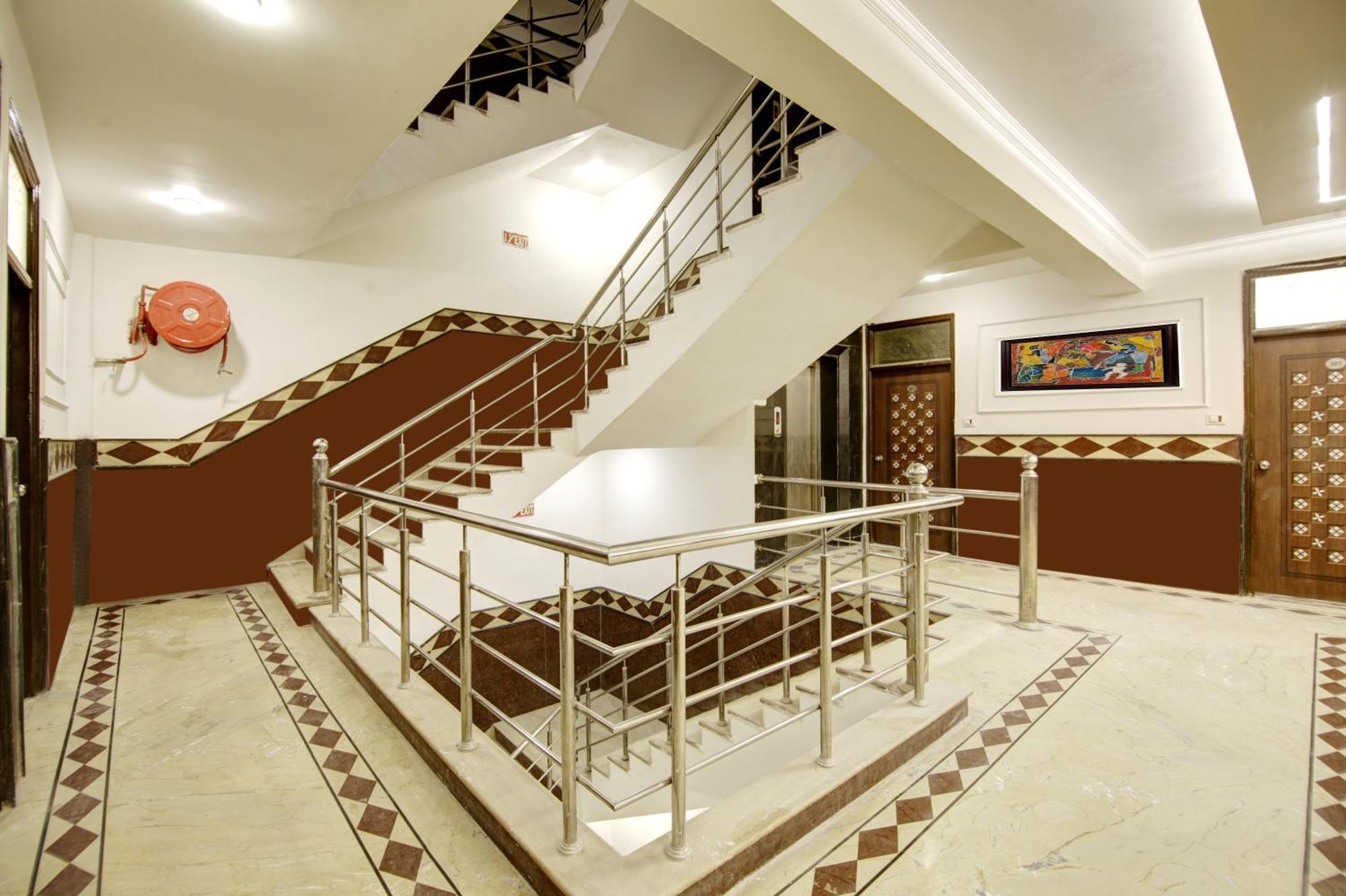 Hotel Star Villa - Front Of New Delhi Railway Station & 5 Minute From Connaught Place Εξωτερικό φωτογραφία